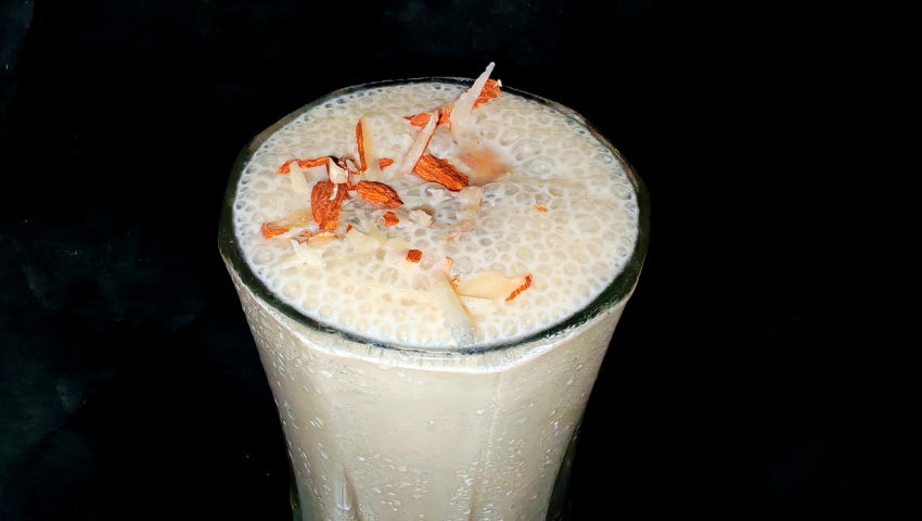 Milkshakes that beat the heat-"Banana Milkshake"