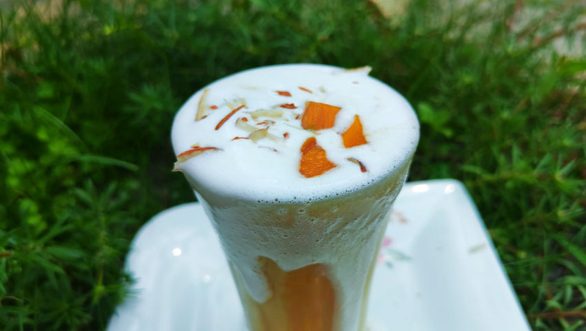 Recipe:- mango milkshake recipe